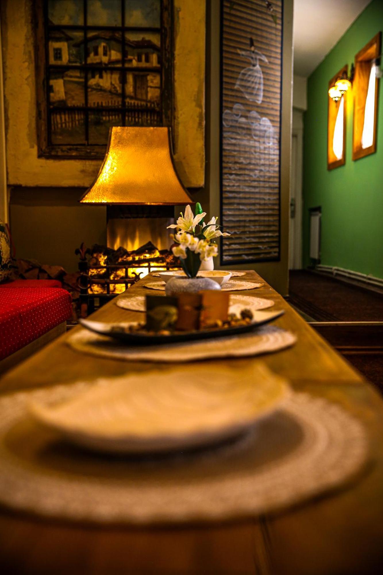 Guesthouse Nia Deluxe Sarajevo Exteriör bild